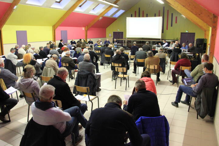 Conseil de communauté (7 avril 2022) - Crêtes Préardennaises (1).JPG