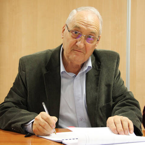 Maire d'Attigny - Signature du CEJ - Cretes preardennaises